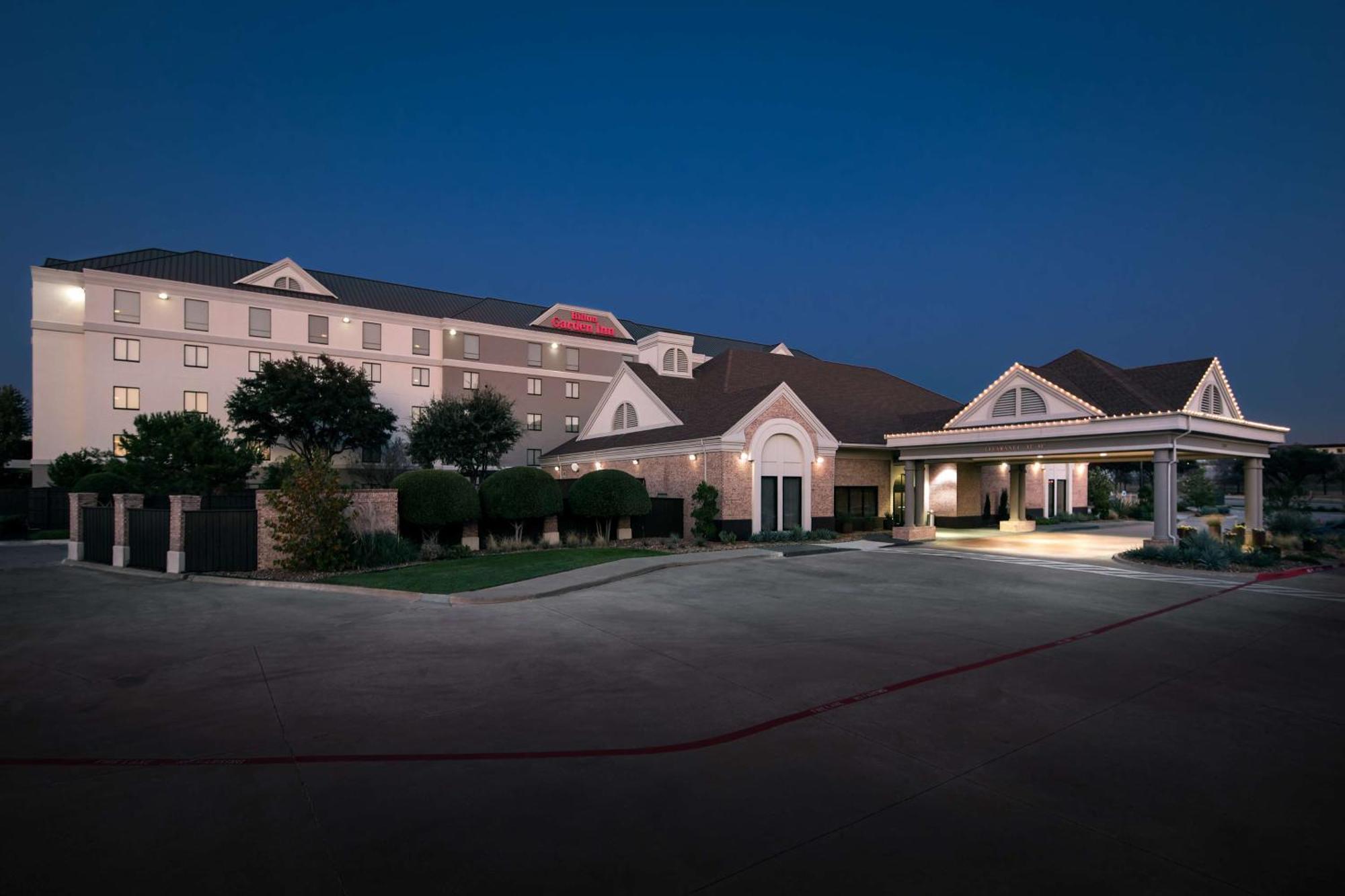Hilton Garden Inn Las Colinas Ирвинг Экстерьер фото